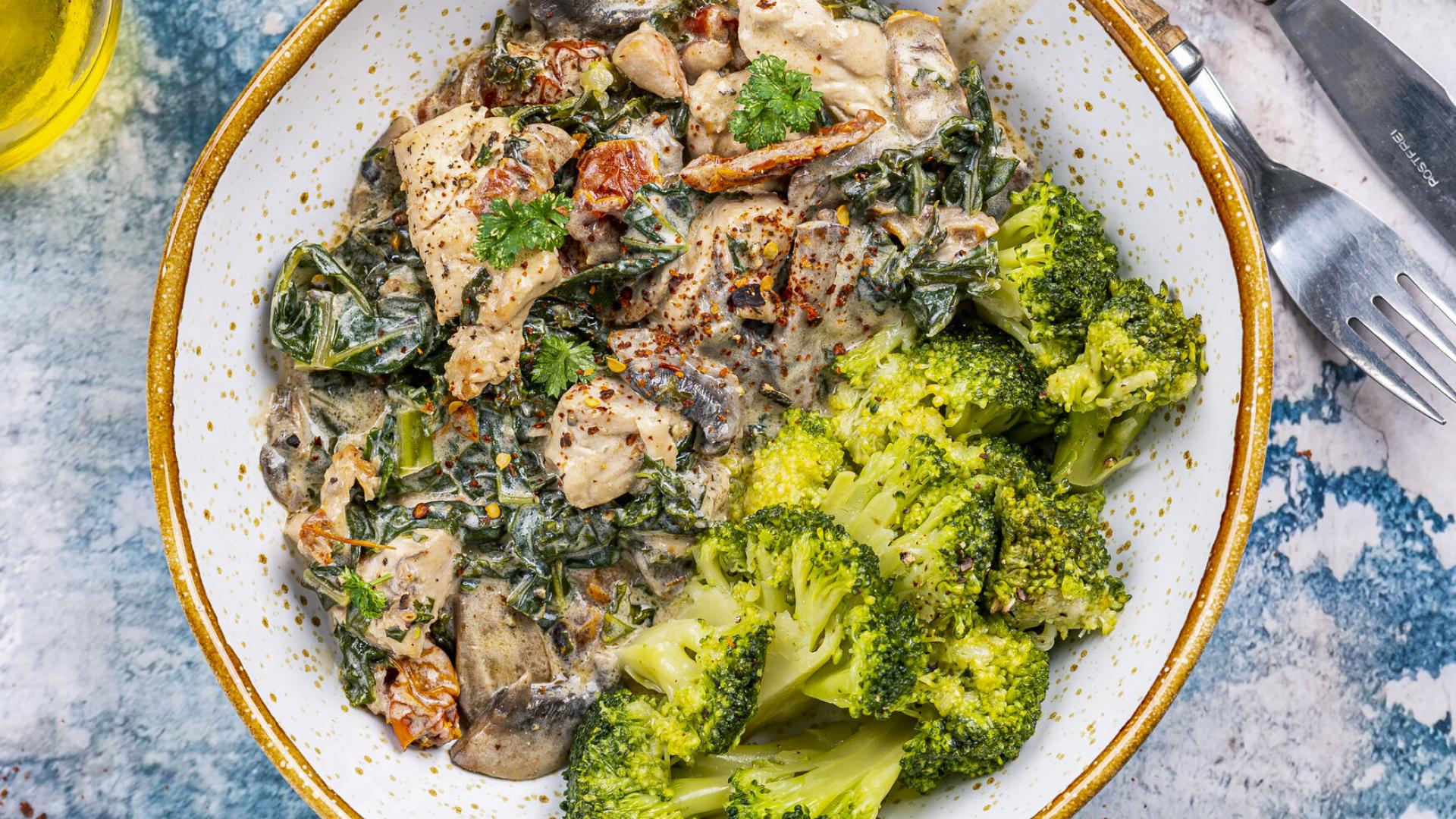 Tuscan Chicken with Parmezan Cream & Broccoli 1