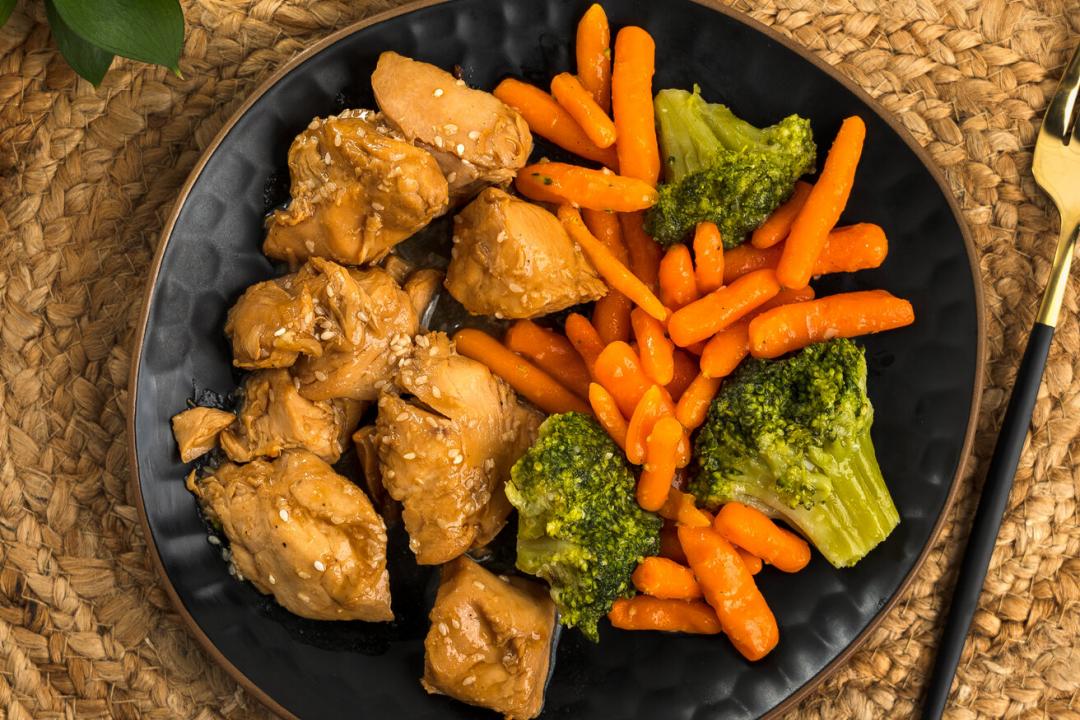 Pui Teriyaki & Broccoli cu Baby Morcovi