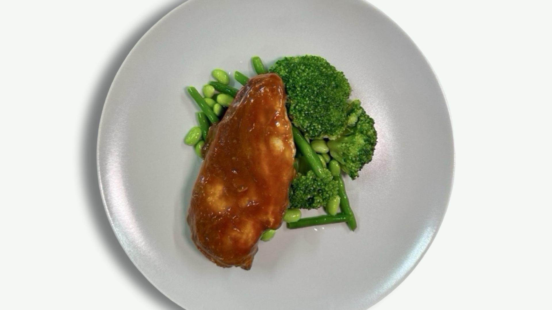 BBQ Chicken & Mix Legume Verzi 1