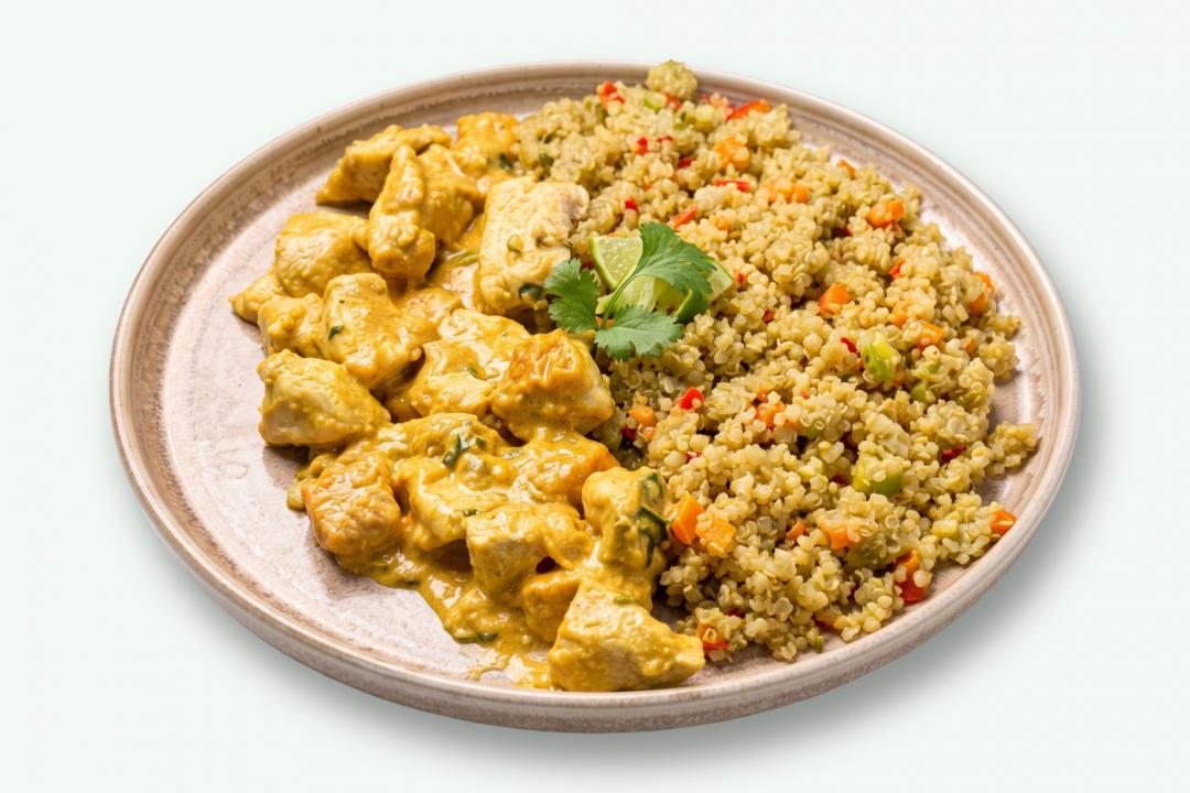 Chicken Curry & Quinoa cu Legume